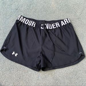 Under Armour black shorts